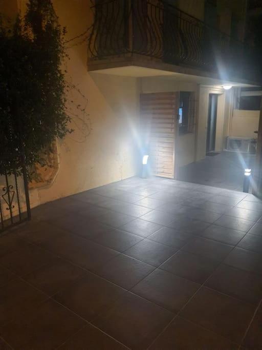 Superbe Appartement Avec Jacuzzi Et Exterieur Perpignan Exterior foto
